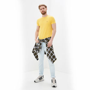 Tommy Hilfiger pánské žluté tričko Stretch - M (ZEK)